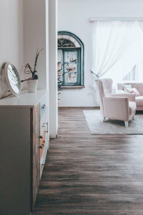 Bed & Breakfast Libertas Lounge